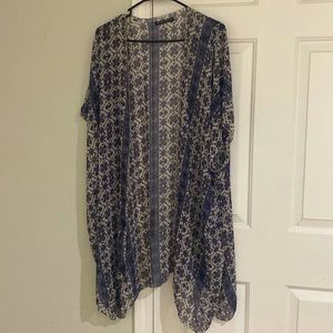 Brandy Melville Sheer Draped Kimono